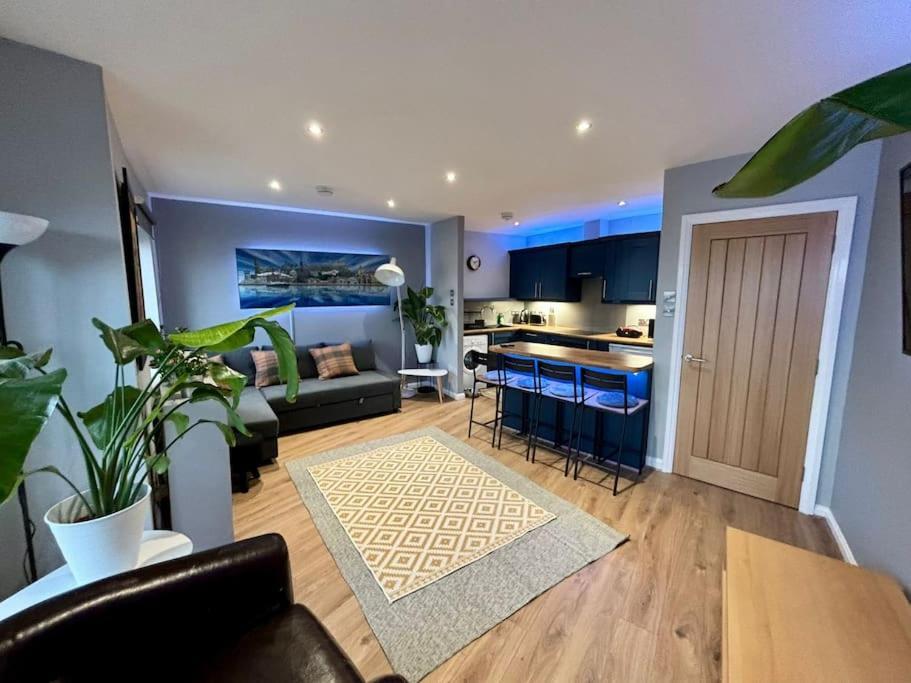 Sunshine On Leith. The River View Apartment! Edinburgh Exterior photo
